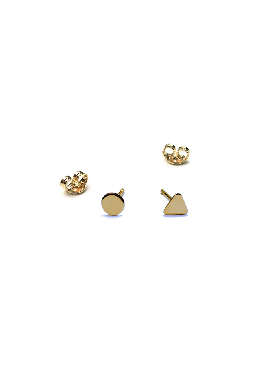 Micro triangle or disk stud earring in 18kt solid gold