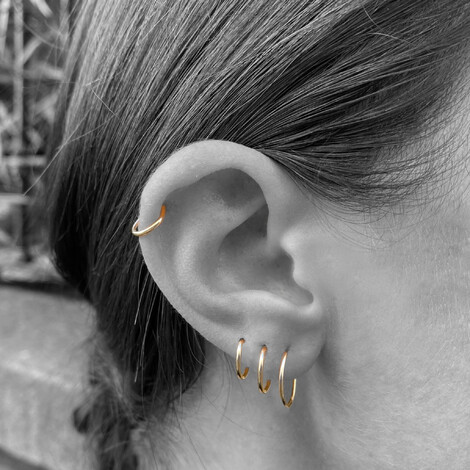 Small hoops in 18kt gold (15mm)