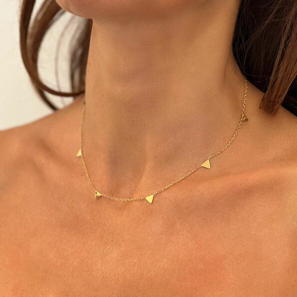 "female" necklace in 18kt solid gold